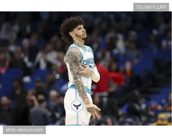 拉梅洛·鲍尔核心组织串联效率超越队友 助黄蜂拉开攻防节奏差距